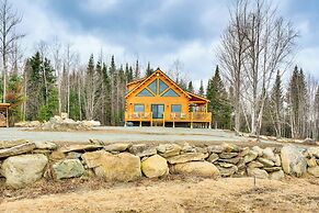 White Mtn Views: Idyllic Log Cabin in Jefferson!