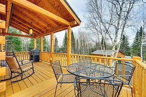 White Mtn Views: Idyllic Log Cabin in Jefferson!