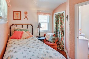 < 1 Mi to Old Town Lansing: Home w/ Furnished Deck