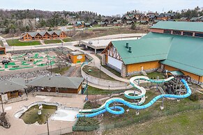 Three Bears Resort Home w/ Perks + Outdoor Spots!