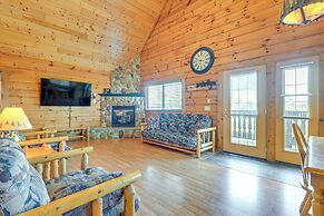 Three Bears Resort Home w/ Perks + Outdoor Spots!