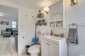 Lakefront Gem w/ Kayaks & Dock in Coldwater!