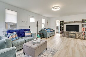 Lakefront Gem w/ Kayaks & Dock in Coldwater!