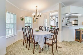 4 Mi to Norfork Lake: Country Stay w/ Farm Views!