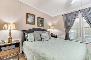 4 Mi to Norfork Lake: Country Stay w/ Farm Views!