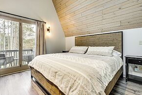 2 Mi to Sand Valley: Family Getaway w/ Deck!
