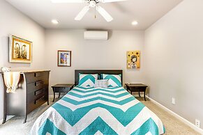 Pool, Deck: Wine Country Hideaway in Middletown!