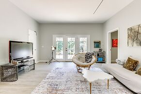 Pool, Deck: Wine Country Hideaway in Middletown!