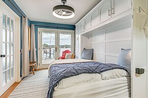 Dock, Deck & View: Lakefront Chippewa Falls Studio