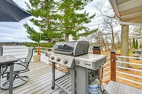 Dock, Deck & View: Lakefront Chippewa Falls Studio