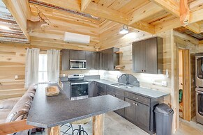 5 Mi to Lake Barkley: Secluded Retreat in Kuttawa