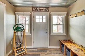 Boat Dock & Launch: Family Cabin on Prairie Lake!