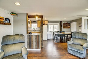 Boat Dock & Launch: Family Cabin on Prairie Lake!