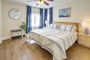 Walk to Private Beach & Boat Launch: Mayfield Home