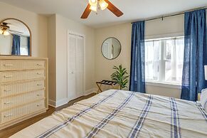 Walk to Private Beach & Boat Launch: Mayfield Home