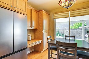 5 Mi to Dtwn Modesto: Family Home w/ Patio!