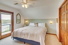 Walk to Marina: Water-view Dale Hollow Lake Escape