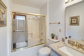 Walk to Marina: Water-view Dale Hollow Lake Escape