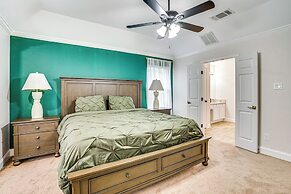 2 Mi to Old Town: Spacious Burleson Vacation Home