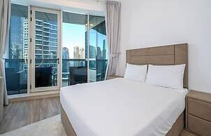 Spacious 4BR in Horizon Tower Marina