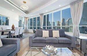 Spacious 4BR in Horizon Tower Marina