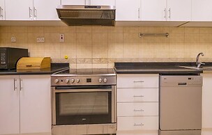Spacious 4BR in Horizon Tower Marina