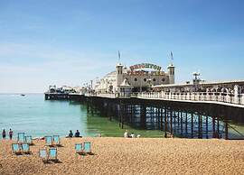 Apartment in Brighton Near the Beach