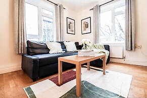 2 Bed Apartment in Russell Square