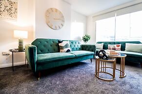 Lovely 3 Bedroom Maisonette