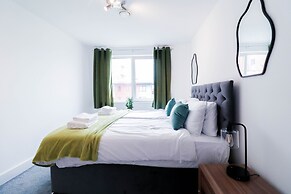 Stunning Riverside Apartment