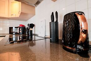 Stunning Riverside Apartment