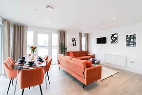 Stunning Riverside Apartment