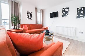 Stunning Riverside Apartment