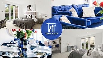 Luxurious 1 Bed Apartment - Free Wifi and Parking