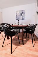 Gorgeous 3 Bedroom Hampstead Property