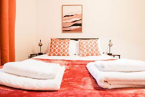 Gorgeous 3 Bedroom Hampstead Property