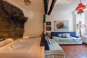 Antica Roccia Apartment In Vernazza