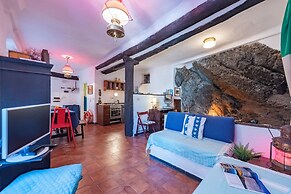 Antica Roccia Apartment In Vernazza