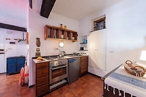 Antica Roccia Apartment In Vernazza