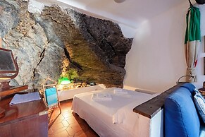 Antica Roccia Apartment In Vernazza