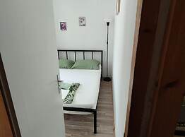 Apartment Leo Povile