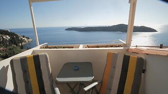 Apartment Blue Horizon