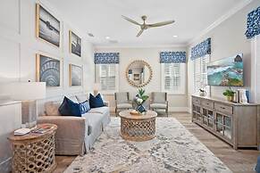 2 Steps to Ice Plant Downtown St Aug Beach Club