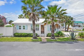 Mariners Cottage Steps to Sand Sparkling Pool