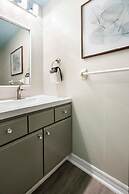 Uptown Gem The Castaway Cottage Dog Friendly