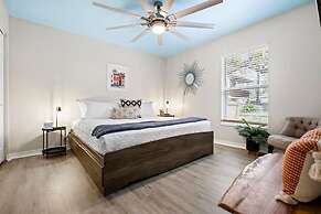 Uptown Gem The Castaway Cottage Dog Friendly