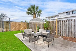 Pink House in Prime Location Dogs Ok Walk to DT