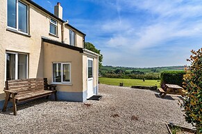 Cottage in Cornwall Near Bodmin Moor
