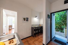 Vernazza Apartments