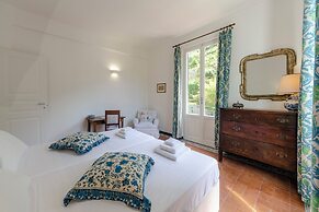 Balcony Apartment Vernazza